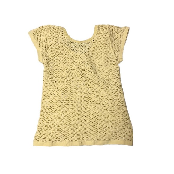 an interesting yellow shirt ; not branded - Picture 2 of 2